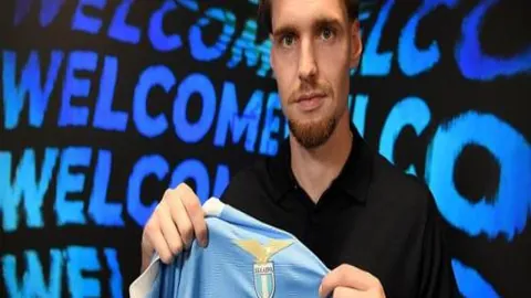 乔克与贝茨续写花滑世锦赛冰舞三冠传奇